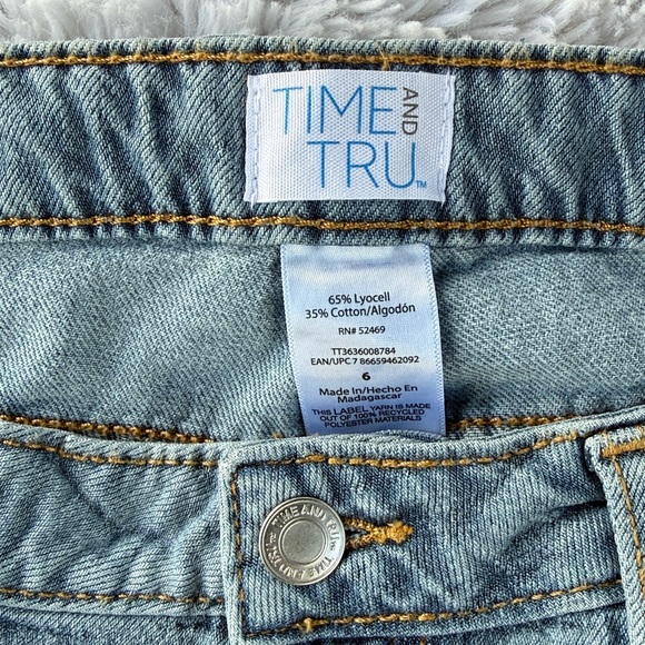 Time and Tru Light Blue High Rise Wide Leg Jeans - Picture 3 of 3